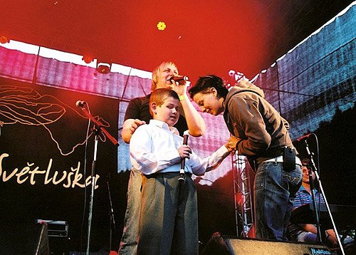2006-07-02 MFF Karlovy Vary - Koncert pro Světlušku